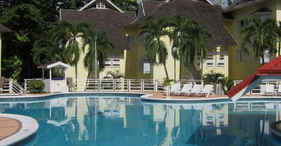 The View At Mystic Ridge Penthouse 78A Apartment Ocho Rios Exterior photo