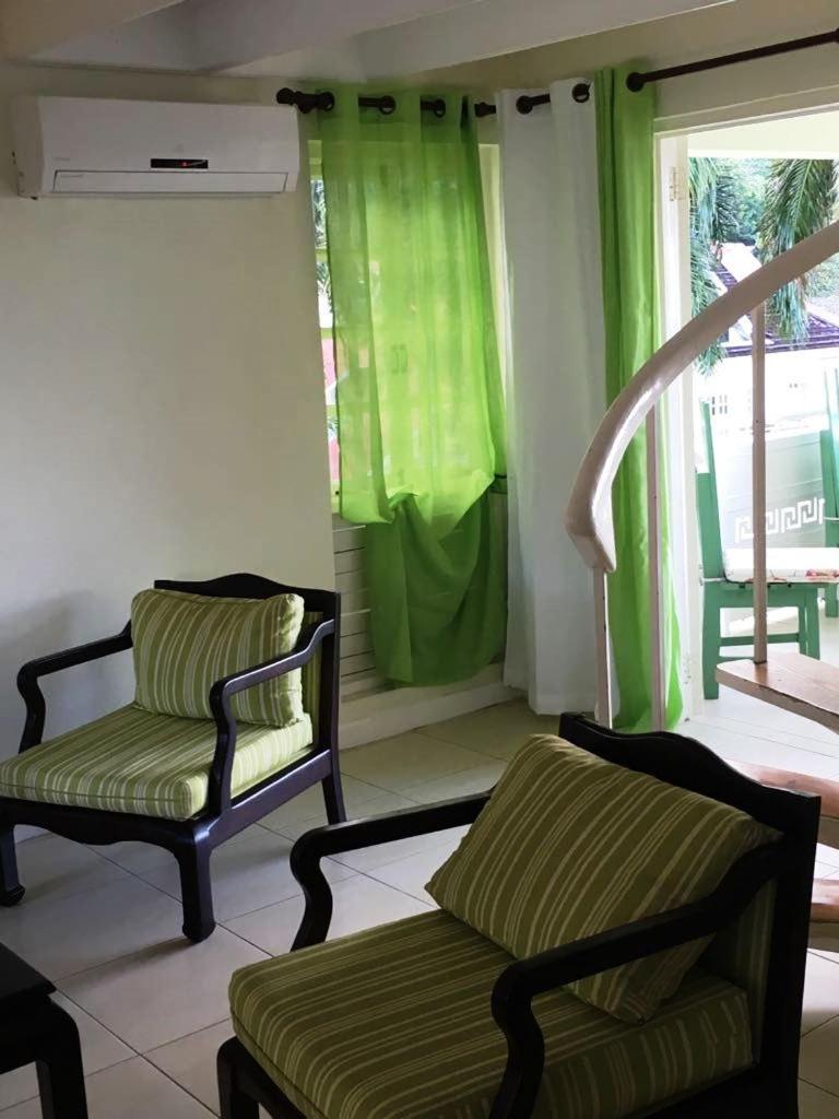 The View At Mystic Ridge Penthouse 78A Apartment Ocho Rios Room photo