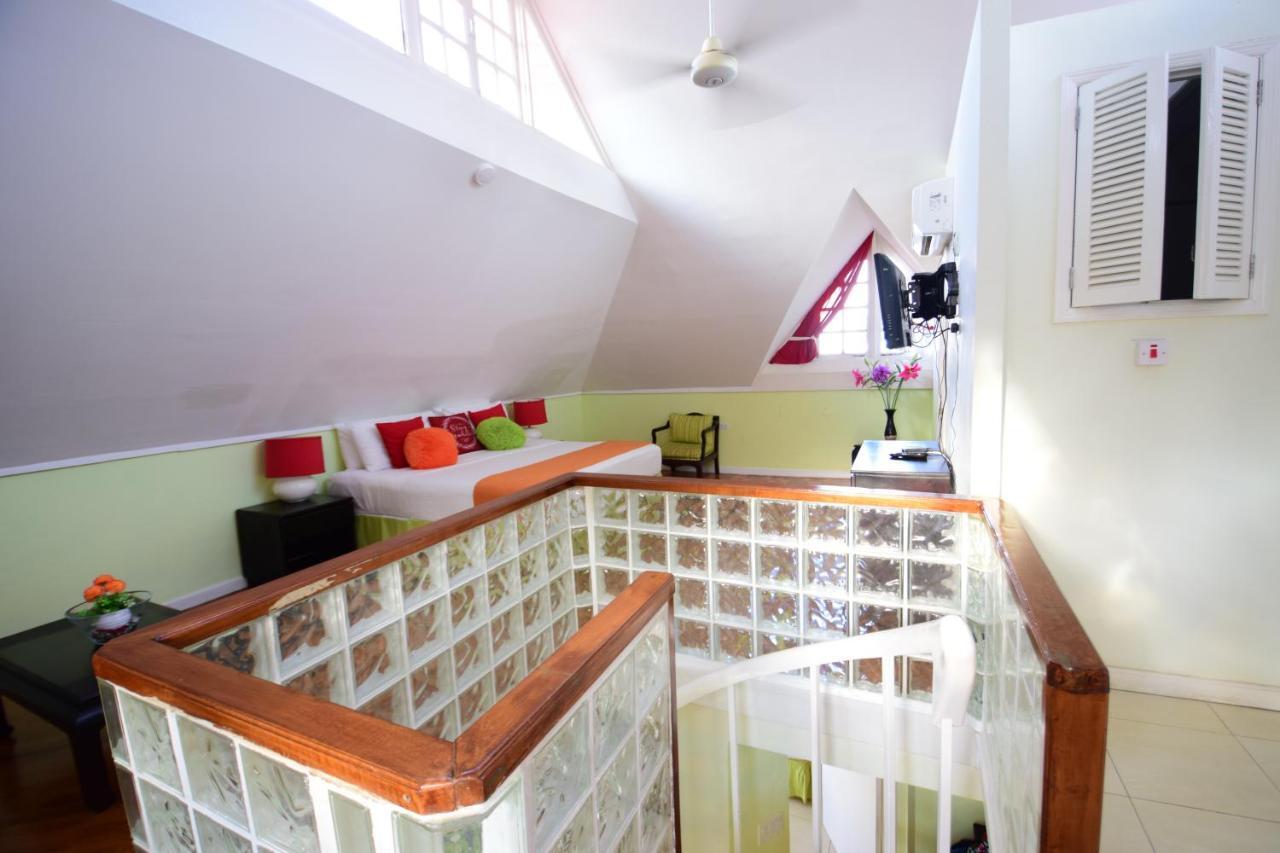 The View At Mystic Ridge Penthouse 78A Apartment Ocho Rios Exterior photo